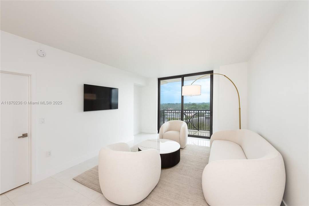Discover this stunning 2BED, 2BA apartment that combines modern living with serene luxury.