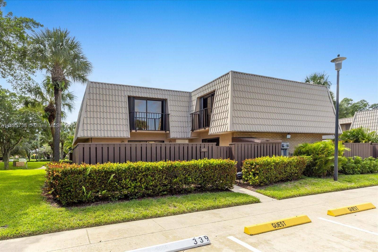 Move in ready and beautifully upgraded !