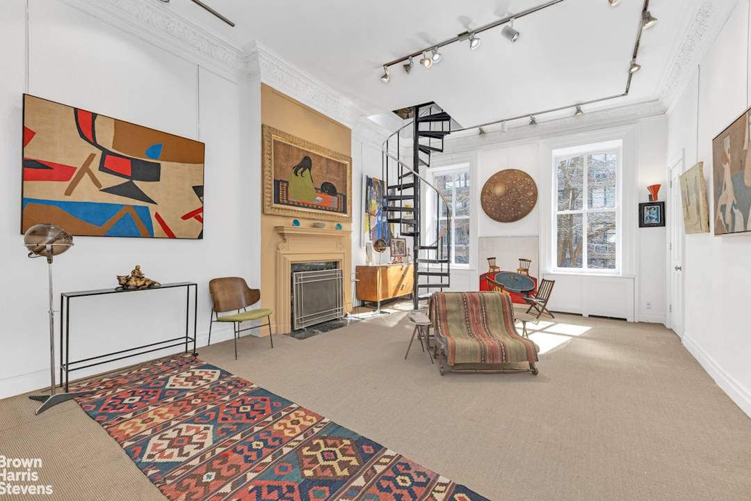 The Turnure House 115 East 36th Street A Landmark Duplex of Distinction in Murray Hill A rare offering within one of Murray Hill's most storied landmarked townhouses, this exceptional duplex ...