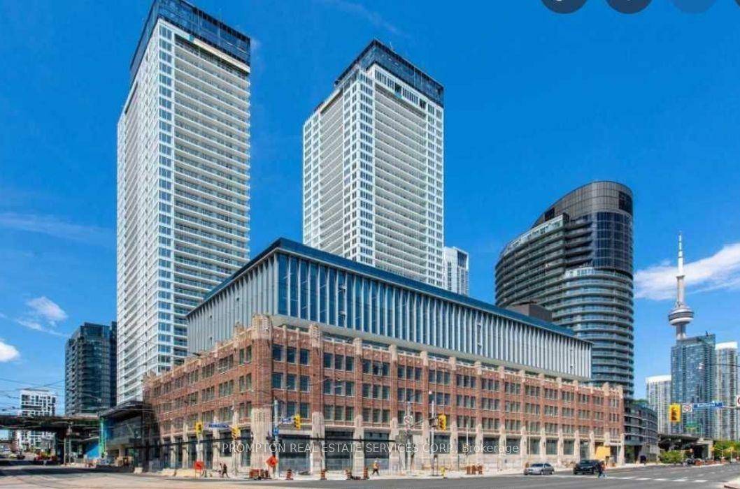 The Lakeshore Is One Of The Most Luxurious Buildings At Downtown Toronto's Concord Cityplace.