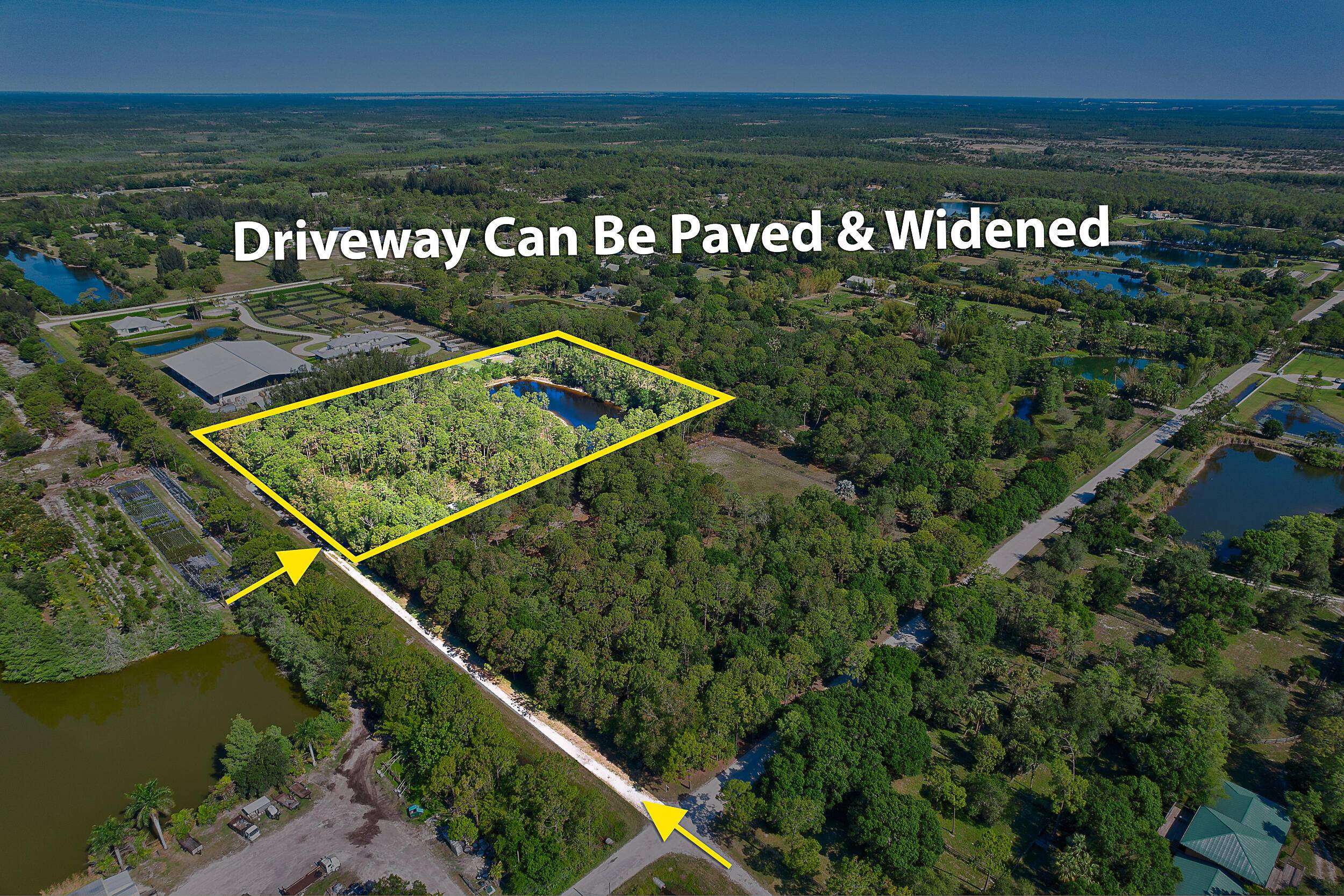 Located in one of the most desirable sections of Jupiter Farms, this 5.