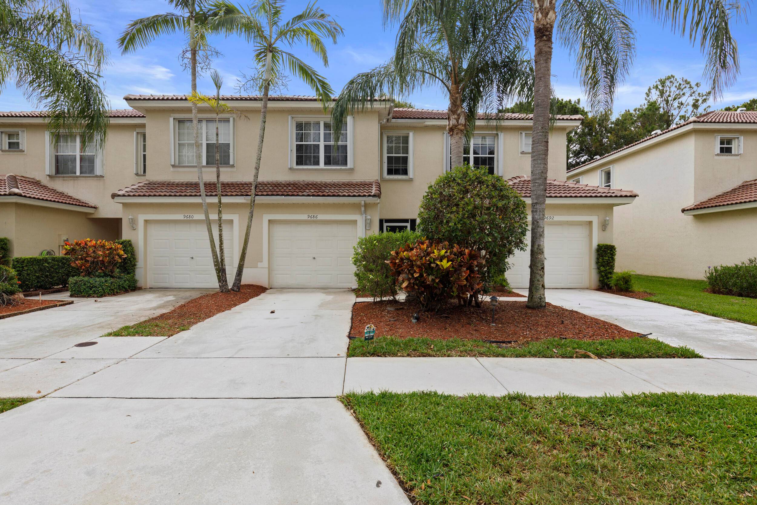 Come settle into this nicely appointed 3 bedroom 2.