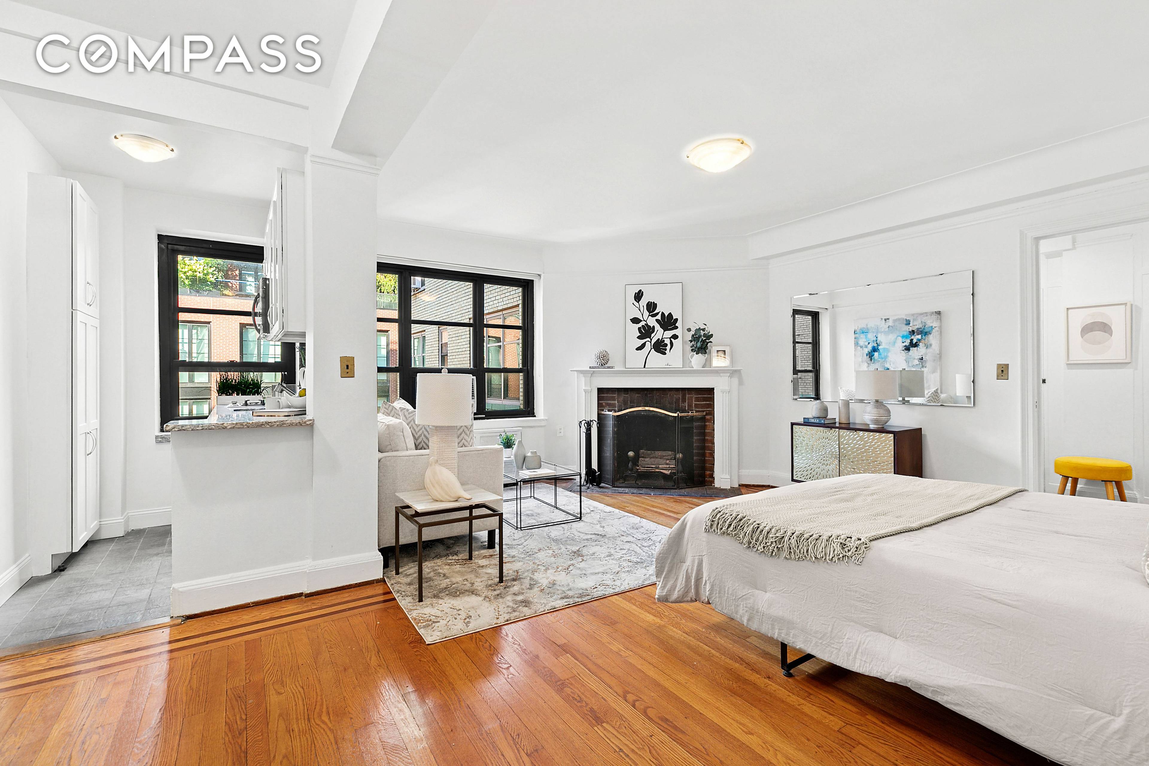 Apartment 15U at Gramercy House is the sweet renovated studio that you ve been looking for.