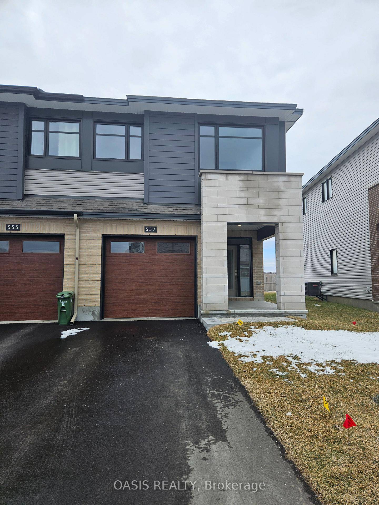 Premium semi detached from Ottawa's 2023 builder of the year Tamarack Homes !