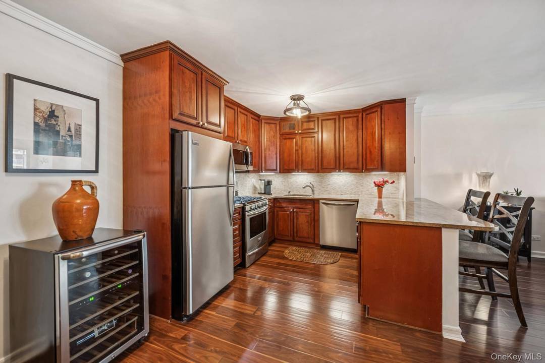 Resort Style Living Awaits at The Luxury Towers of Waters Edge !