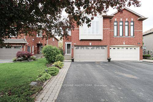RARE offering ! ! ! Double car garage with inside entry to garage, Starlane Semi Detached home in a family oriented Westmount neighbourhood.