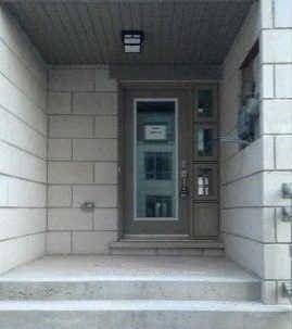 Fully Upgraded Townhouse In Prestigious Joshua Creek Approx, 2115 Sqft 9 Foot Ceiling On Main Floor With Upgraded Kitchen Granite Counter, Hardwood Flrs On Main Floor amp ; Second Flr, ...