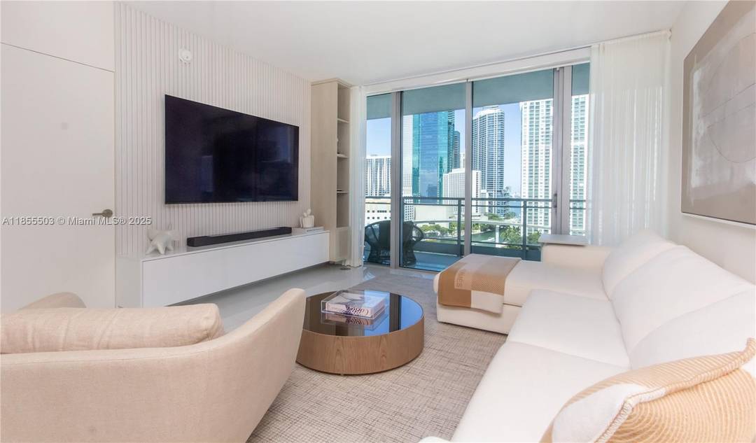 Located in Downtown Miami s Brickell, this elegant 2 bedroom condo in the Mint building offers stunning pool deck views and abundant natural light through floor to ceiling windows in ...
