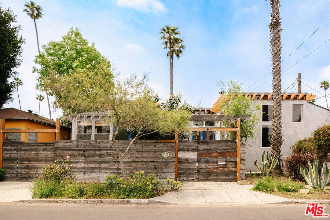 803   Boccaccio 3.0 Marina Del Rey LA