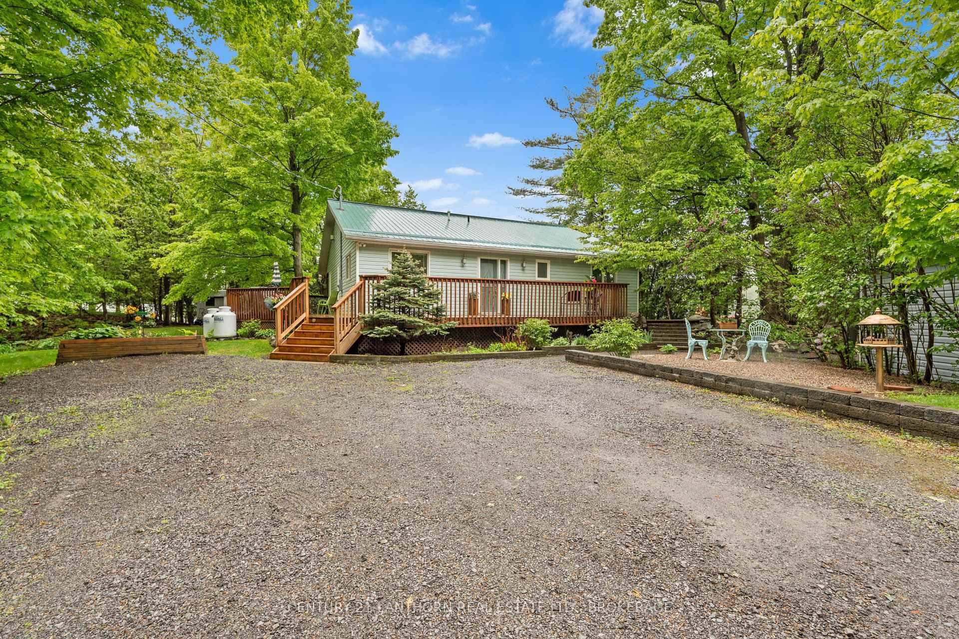 Charming Year Round Waterfront Retreat with Stunning Sunsets.