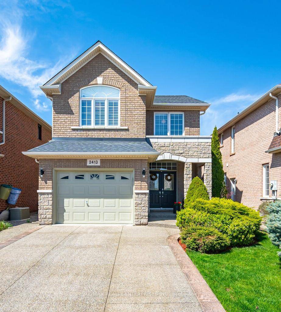 This rarely available detached home offers exceptional value in the highly sought after Joshua Creek neighbourhood.