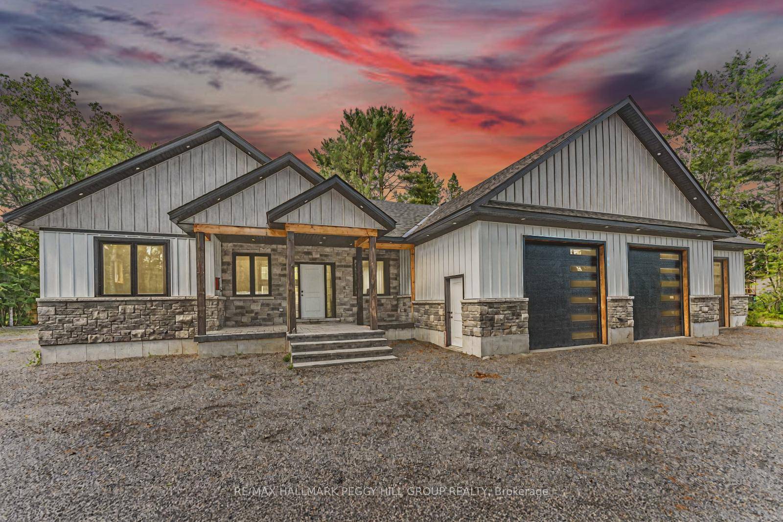 ARCHITECTURAL ELEGANCE, MODERN LUXURY amp ; ESTATE STYLE LIVING !