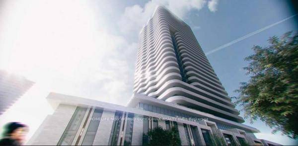 A Corner 2 Bed 2 Bath Unit With Northeast Facing.