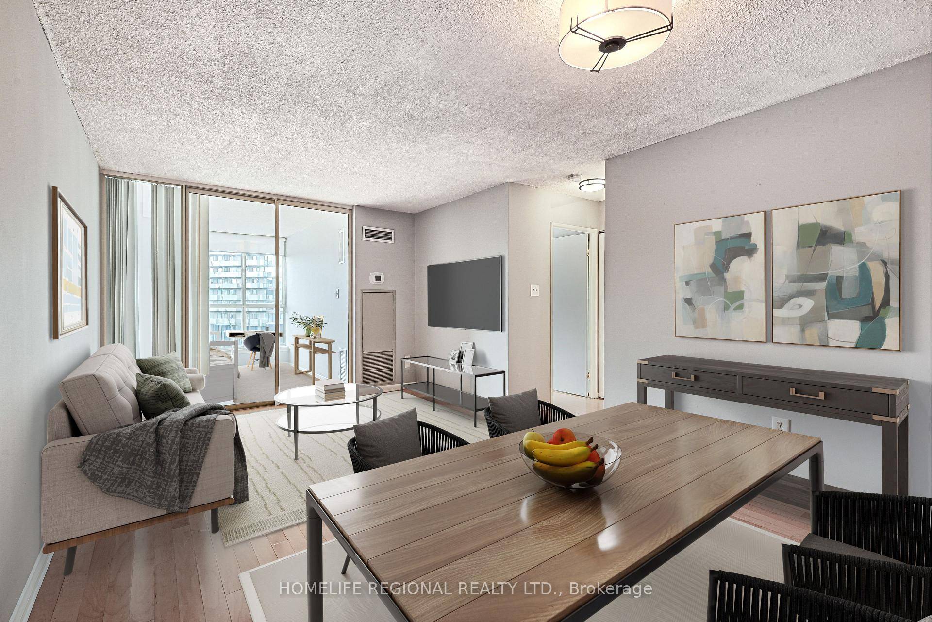 Welcome ! A spacious 676 sq.