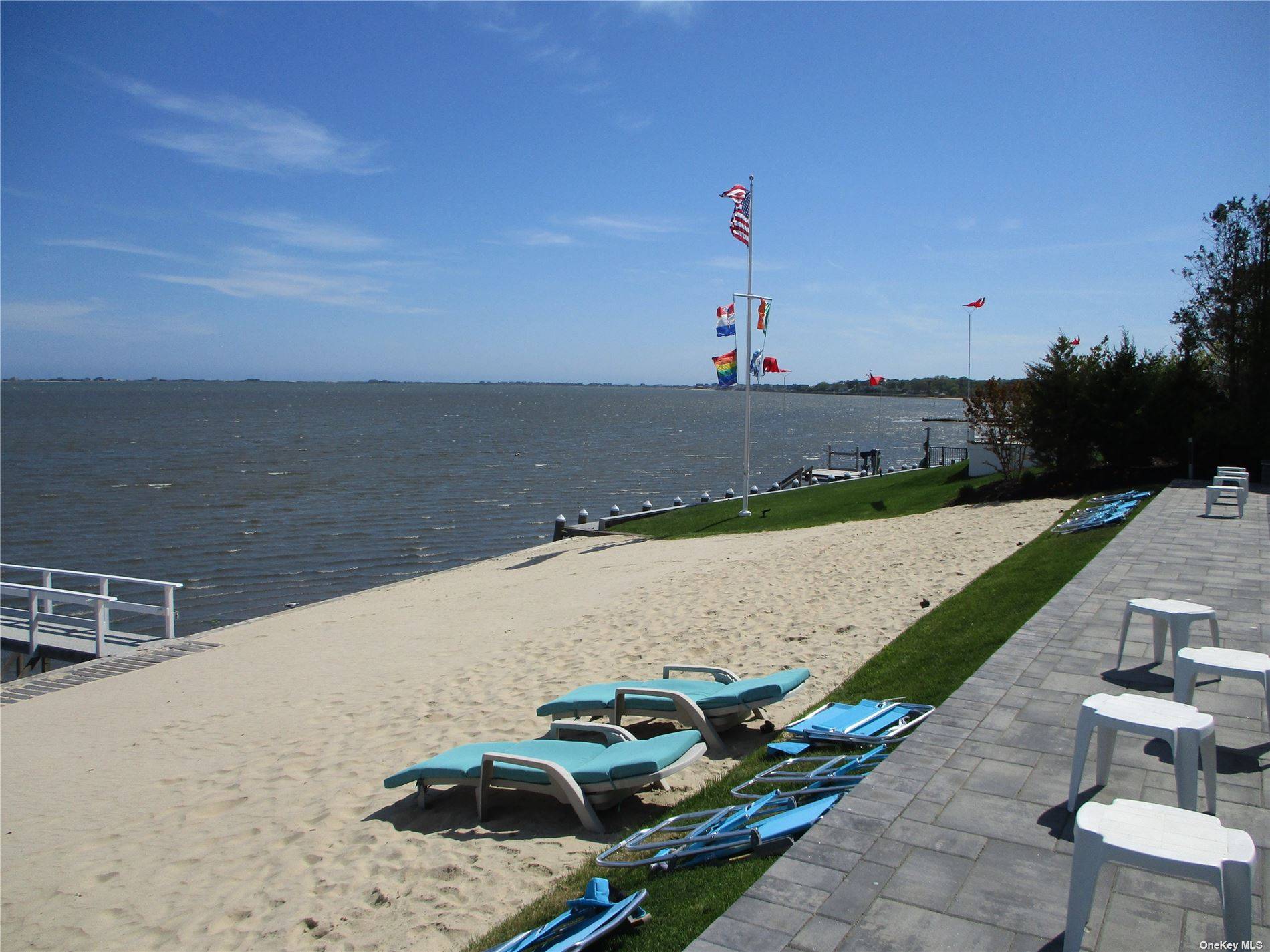 Gorgeous is on open bay front beach.