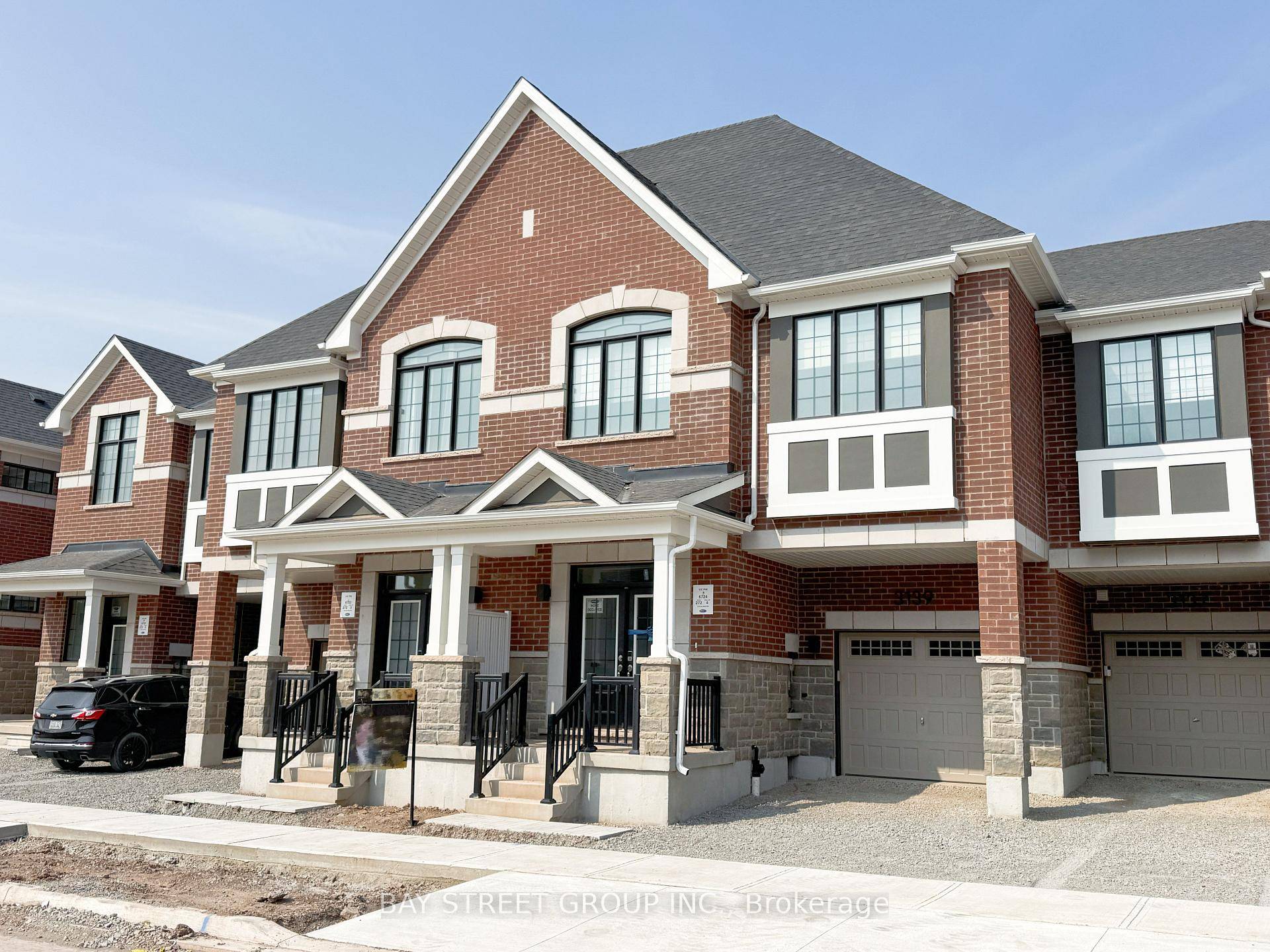 Brand New Stunning 4 Bedroom Plus Den, 2.