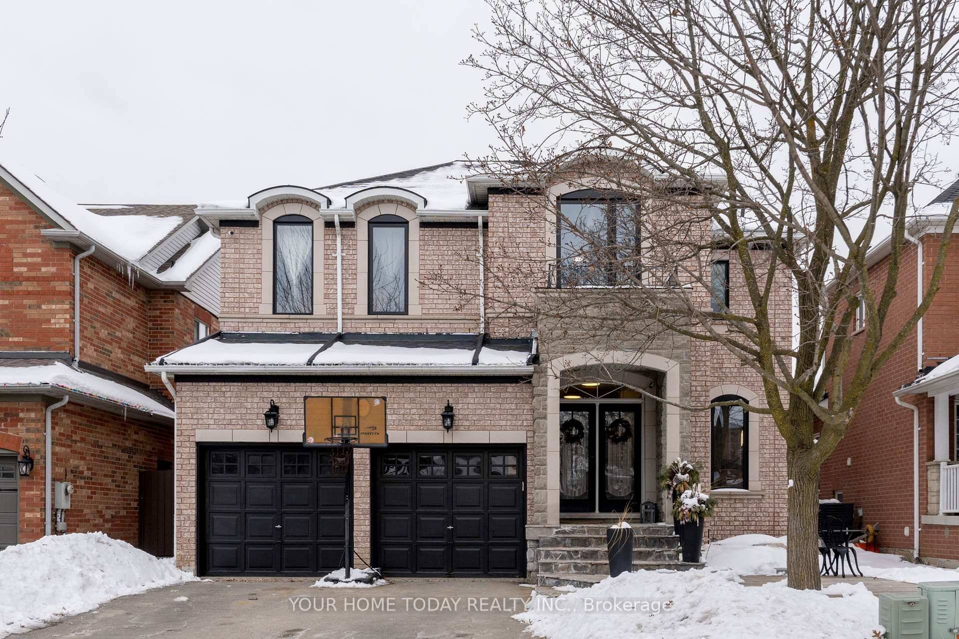 Spectacular in sought after Stewarts Mill !