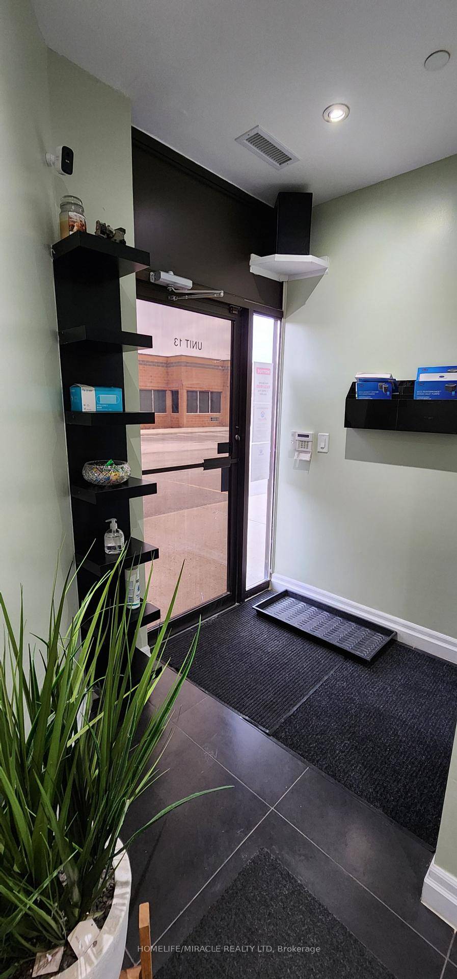 Well Maintained, Spacious Office in Desirable Location.