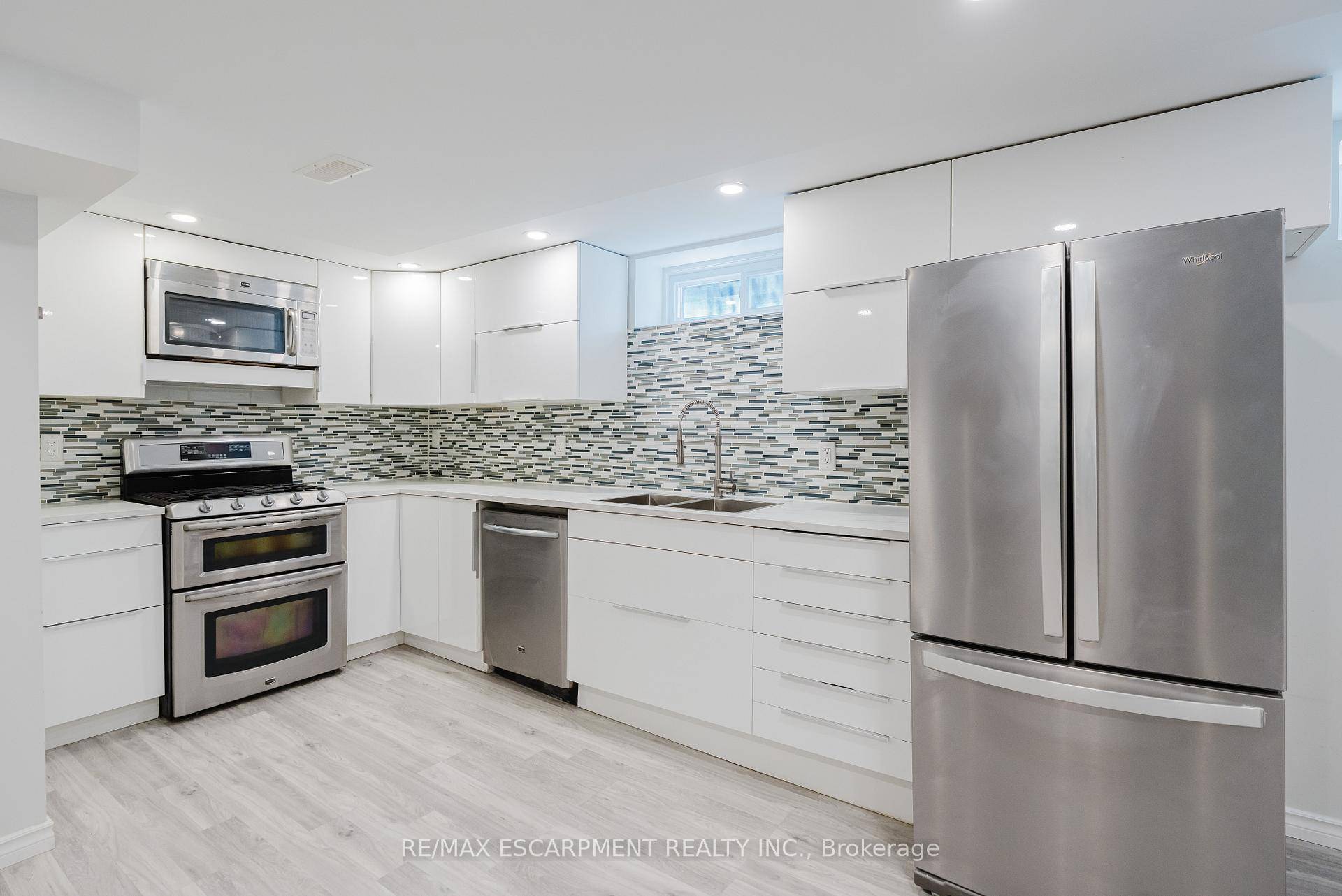 Welcome Home to Parkway Drive this beautifully updated 1 bed, 1 bath lower level apartment is located in the Beautiful Mountainside neighborhood.