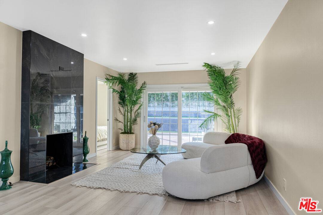 3500 Tuller Ave 3BR La