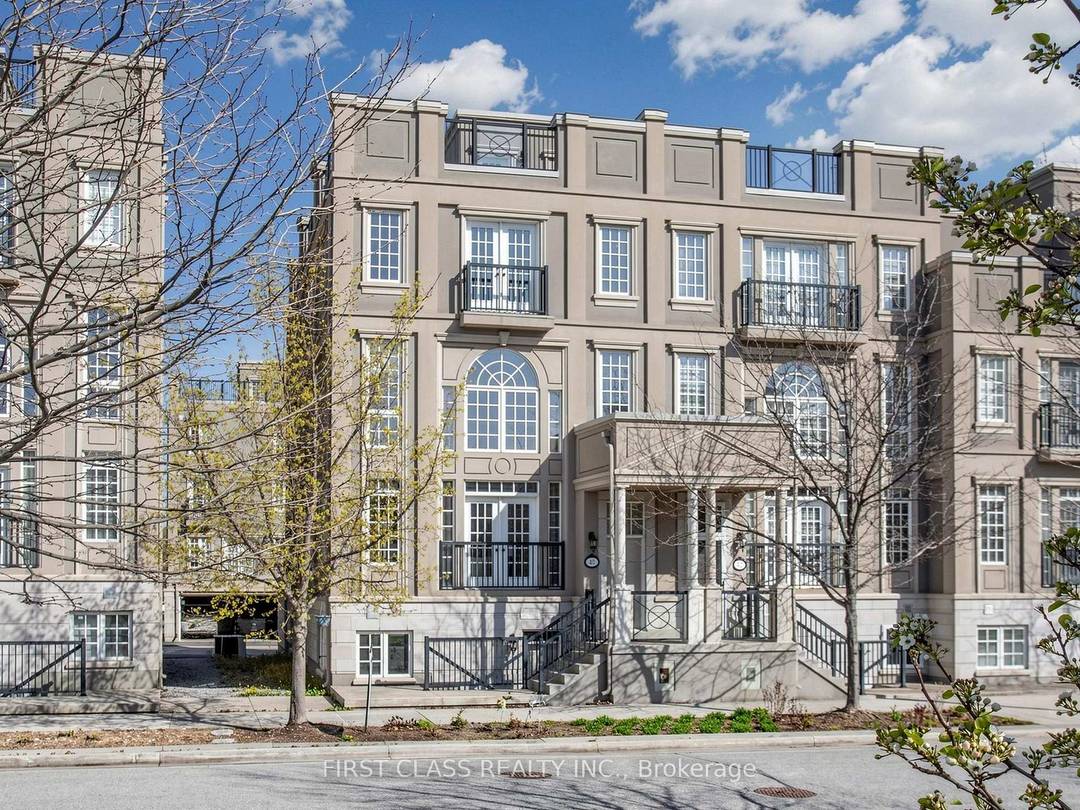X Large Balcony Lyndhurst Corner Model Approximately 3, 500 Sq Ft w bsmt !