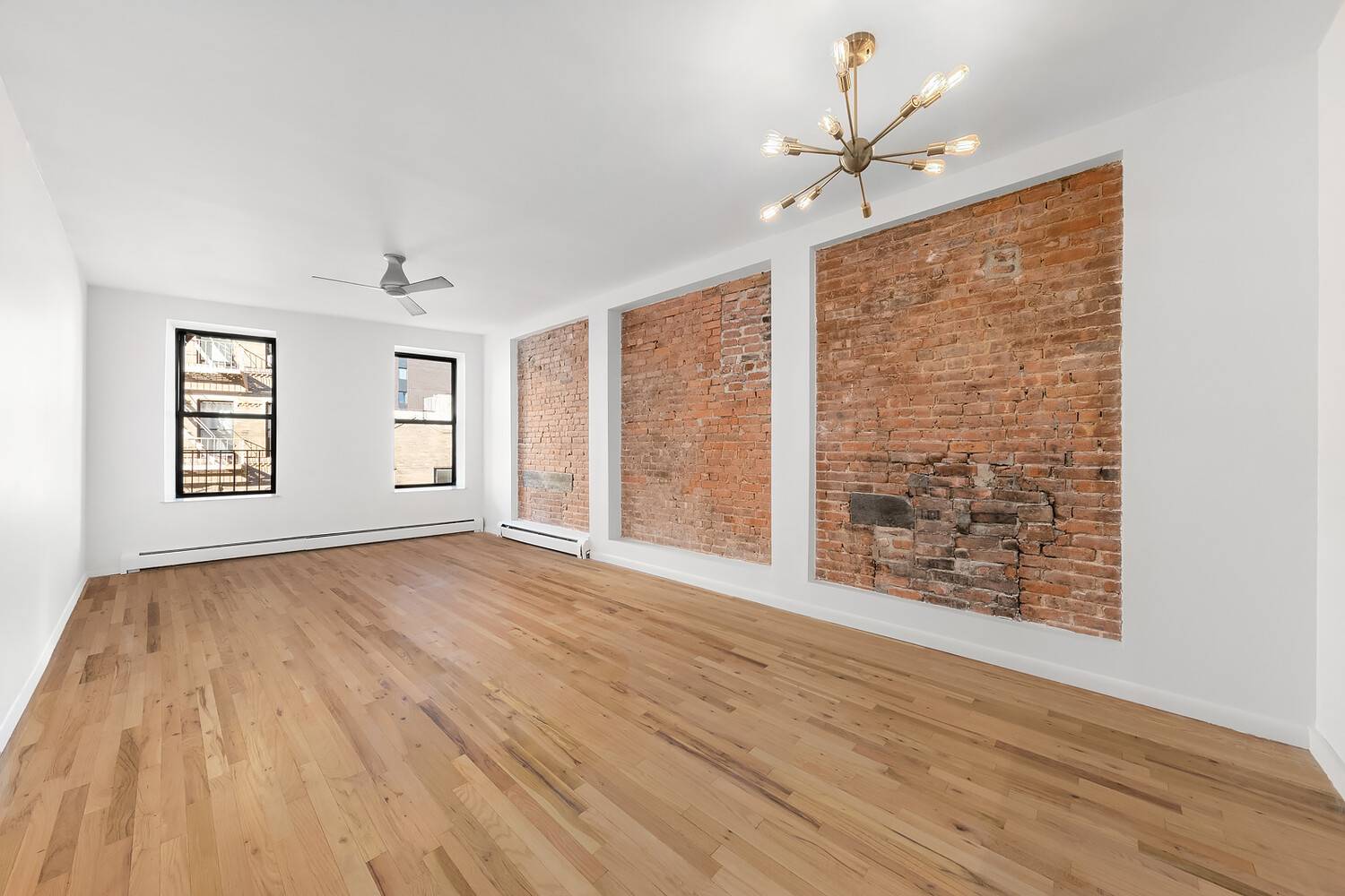 Renovated 2 Bed 1 Bath in a Doorman Condo Building !