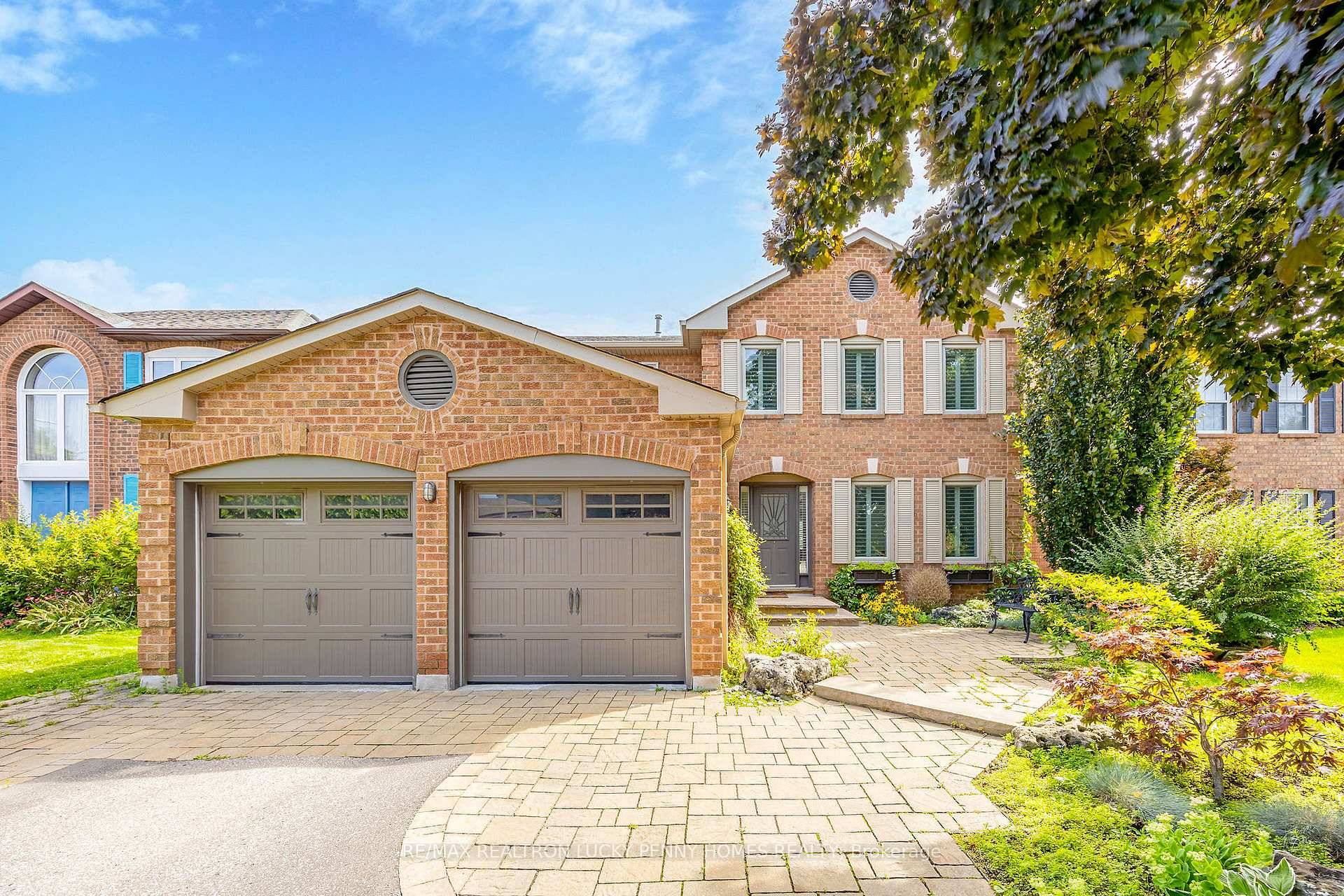 Welcome to 126 Aitken Circle, an absolutely stunning detached home situated on a serene street in the heart of Unionville.