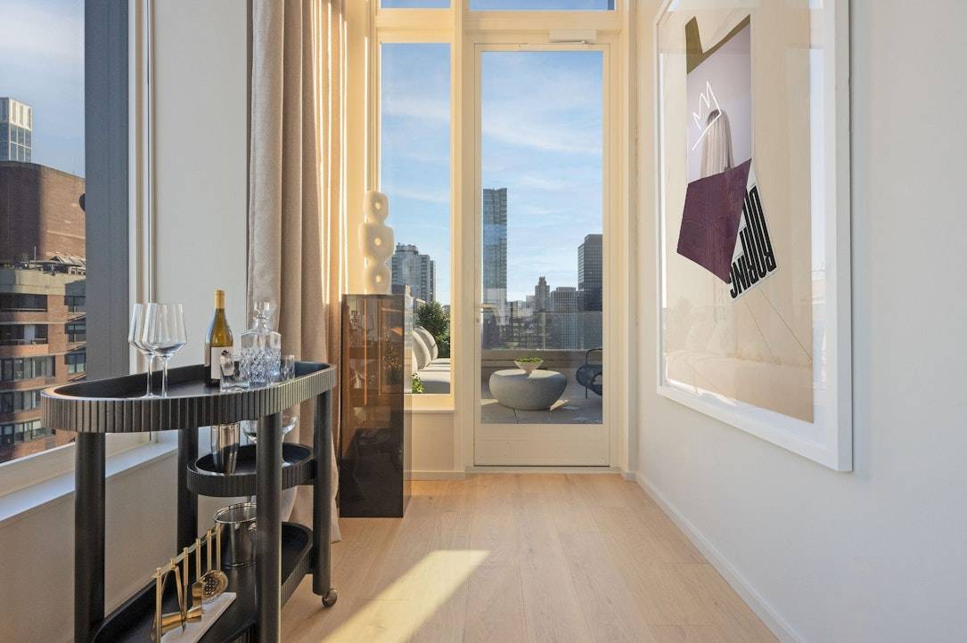 Presenting The Crown Penthouse at The Treadwell, a sprawling four bedroom residence occupying the entire 26th floor.