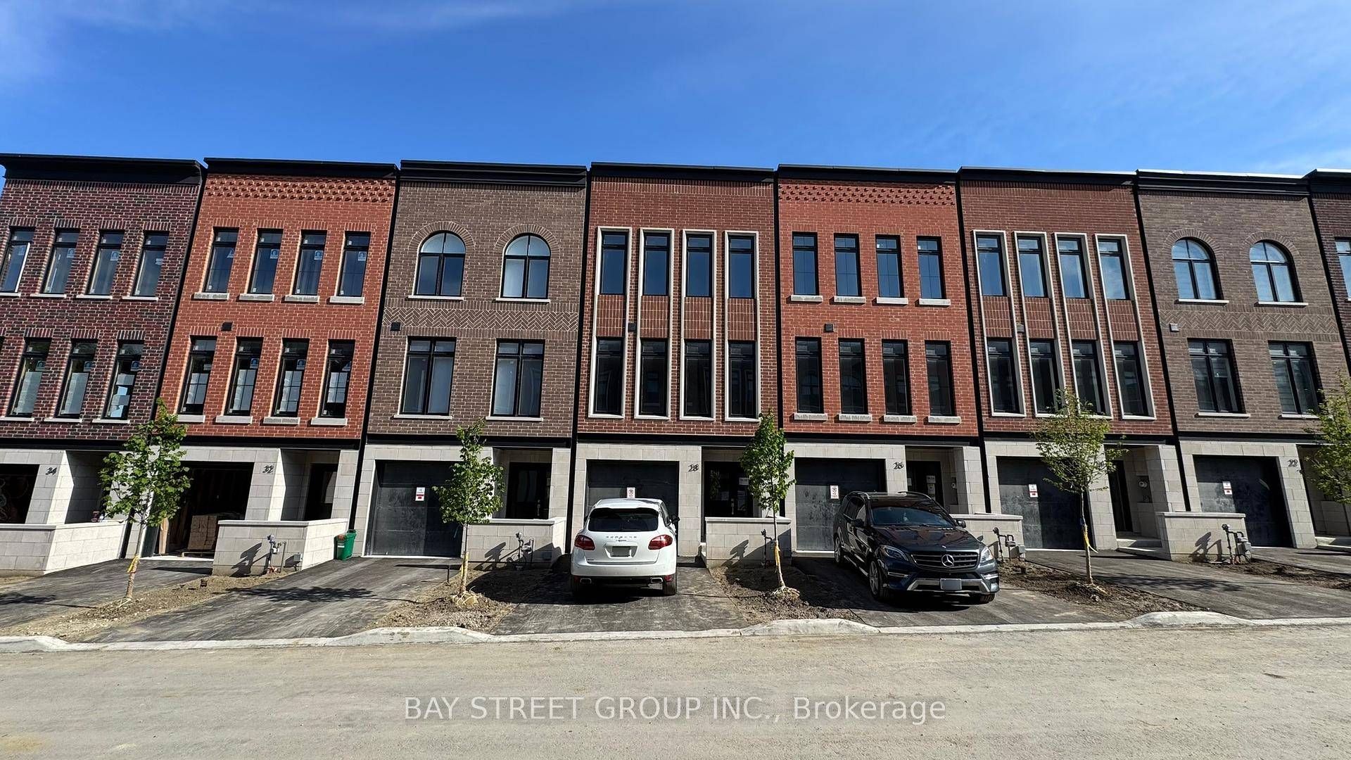 This stunning brand new townhouse in one of the most sought after subdivisions in Aurora, is ideal for families seeking space, functionality and convenience.