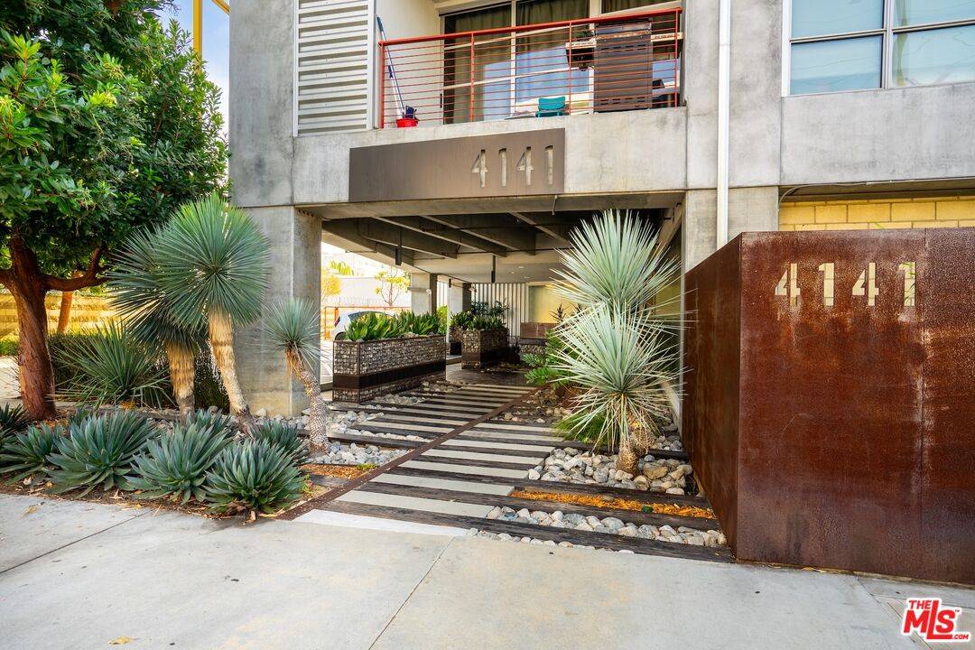4141   Glencoe Ave 1BR Marina Del Rey La