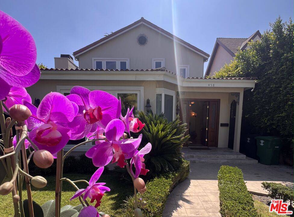 458  S Clark Dr 5BR Beverly Grove La