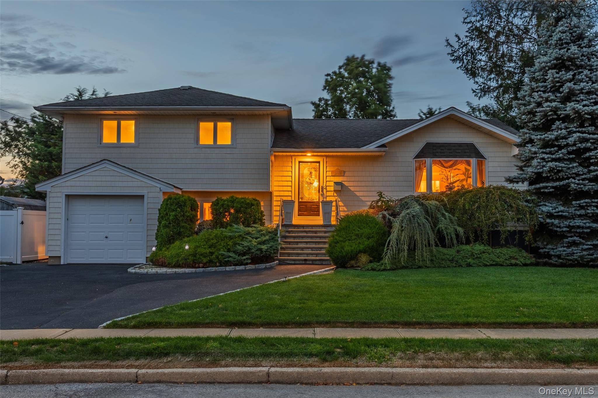 Welcome to this well maintained 3 bedroom, 2 bath split level home located on a quiet in lined street in South Bellmore.