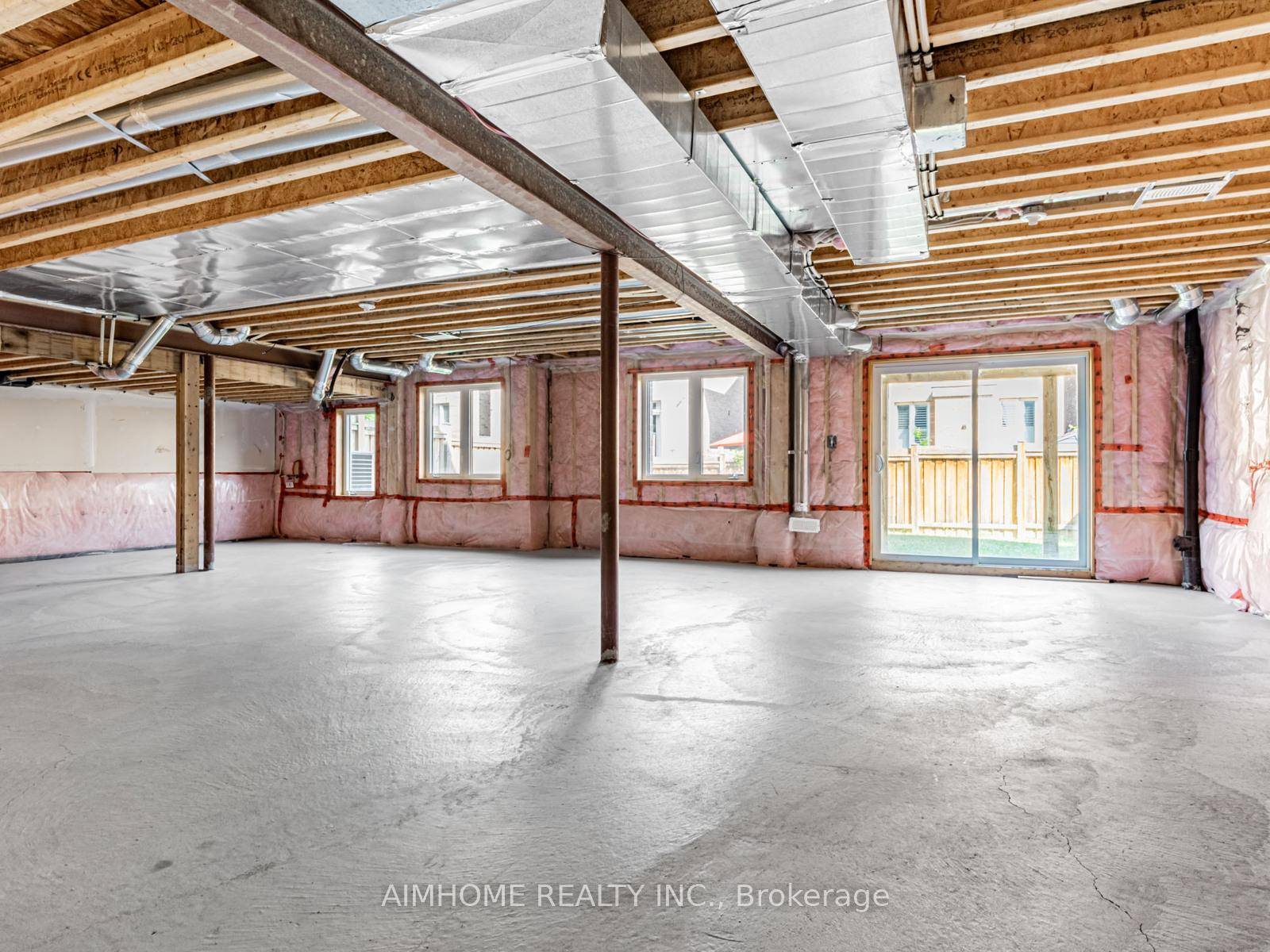 Rare Find with Walkout Basement in Berczy !