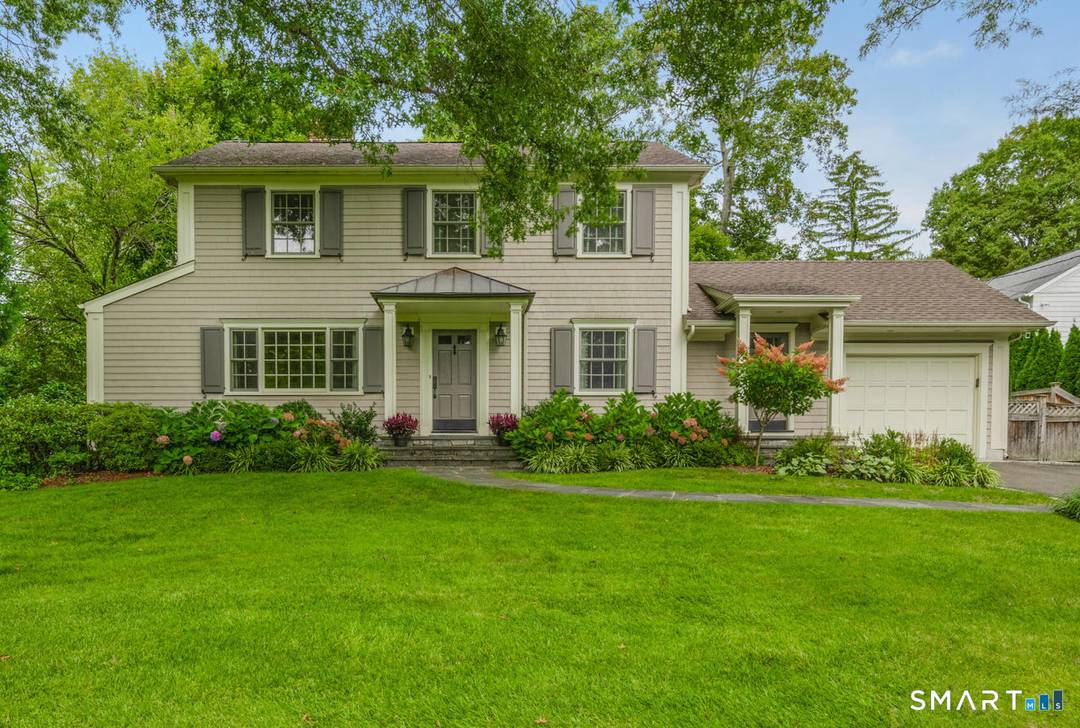 Nestled on a quiet cul de sac in the Hindley School district, 3 Salt Box Lane East offers the perfect blend of timeless charm and modern comfort.