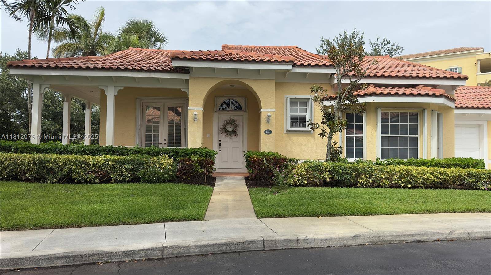 JUST REDUCED ! READY FOR YOUR PERSONAL TOUCH !