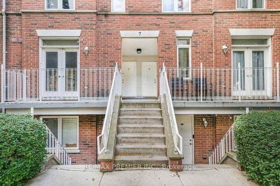 Recently Renovated And Painted Spacious 3 Bedroom Condo In The Much Sought After King West Village.