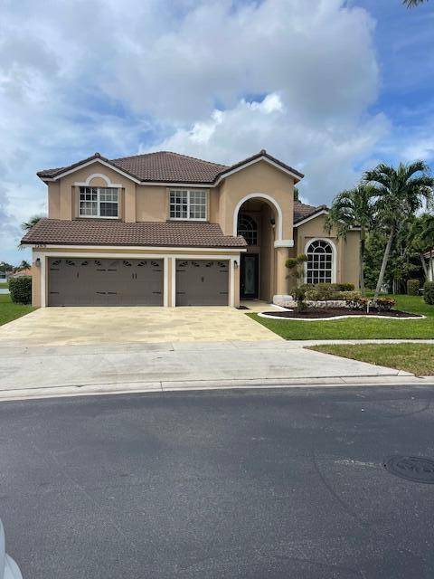 Annual rental in sought after Cascades Enclave at Boca Falls !