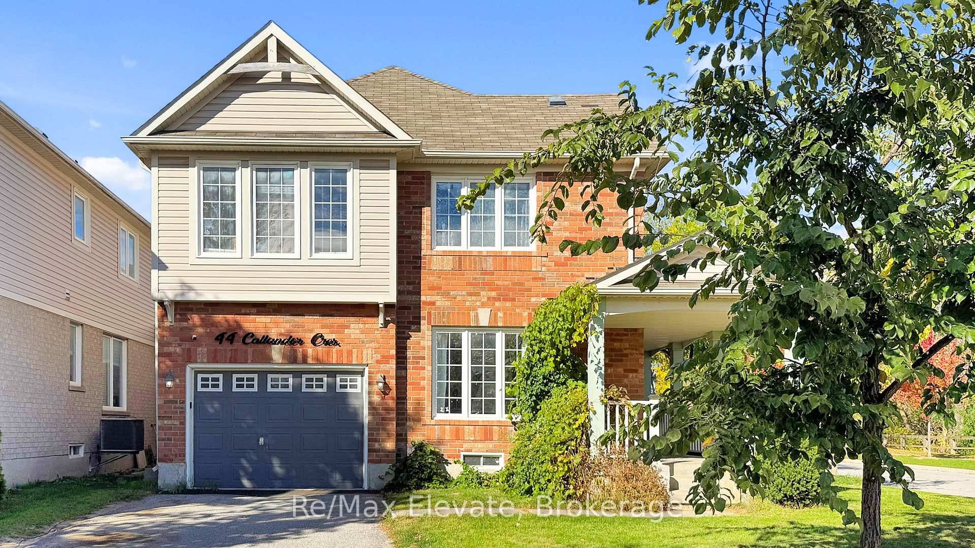 Located in Alliston's desirable Mattamy subdivision, this beautiful 2 storey family home sits on a premium corner lot overlooking a scenic ravine, offering a peaceful green view and added privacy.