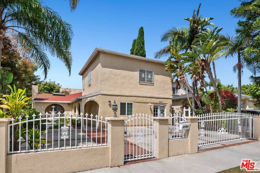 2151 Glendon Ave 4BR Beverlywood La