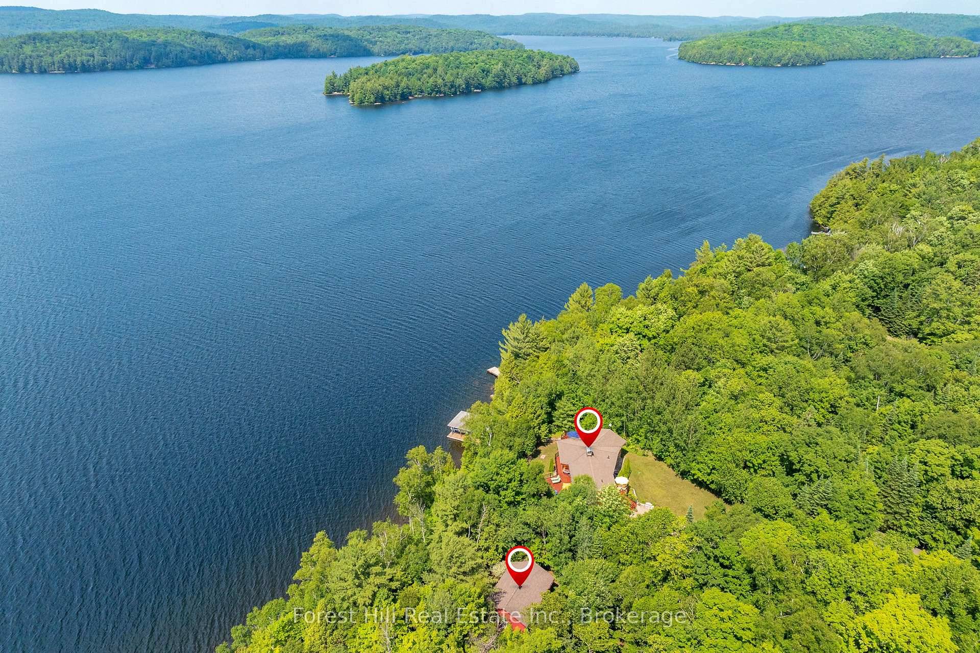 Located on one of the premier properties on beautiful Kawagama Lake, the four season lakehouse boasts a majestic sunset view and a charming, fully equipped seasonal guest house or income ...