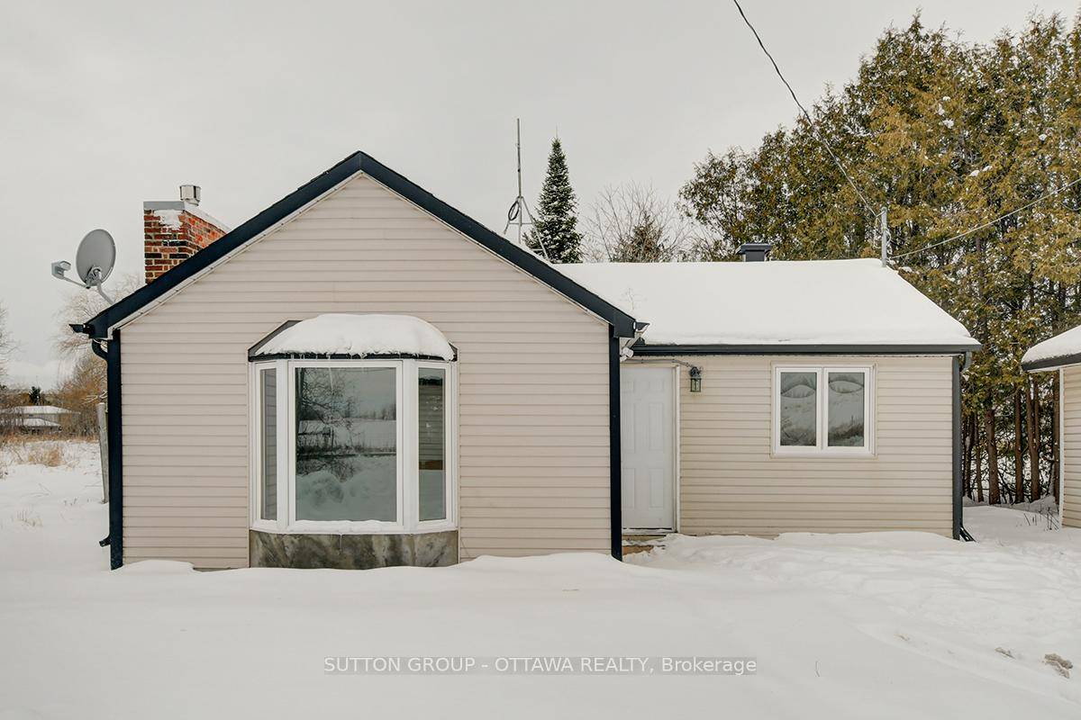 A Rare Urban Retreat with Endless Development Potential !