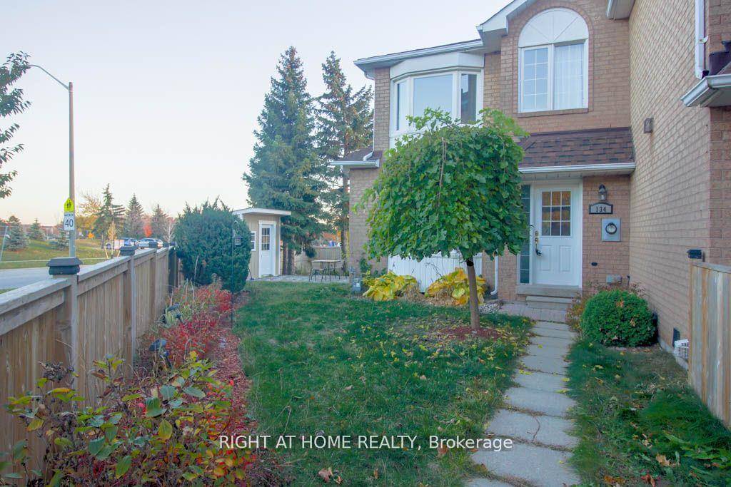 Freehold End Unit With Huge Spacious Yard, Open Concept Main Floor, 4 Bedrooms And two Bathrooms, Freshly Painted Throughout 21, Newer Flooring Throughout Entire Home 21 Lower Level Completely Remodeled ...