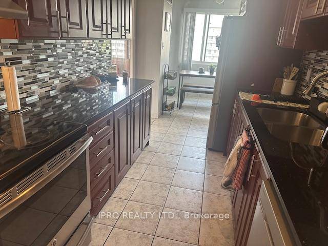 Bright And Spacious inclusive of all utilities except Internet 3 Bed 2 Bath Corner Unit Condo with 2 parkings a rare find In The Heart Of Mississauga W Gorgeous Views ...
