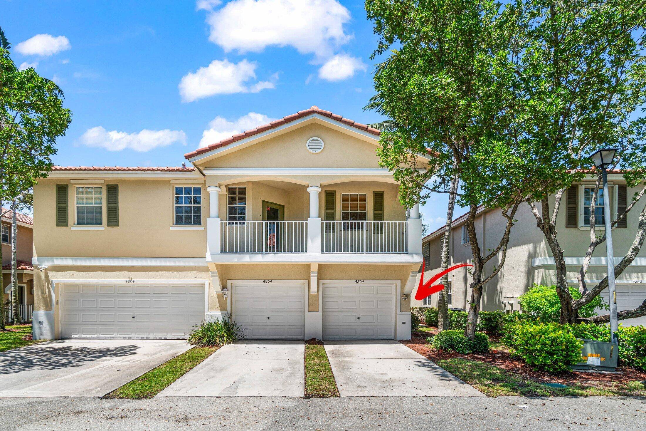 Newly Renovated 2 Bedroom Condo in Bexley Park, Delray BeachWelcome to this beautifully updated 2 bedroom, 2 bath condo in the desirable Bexley Park community.