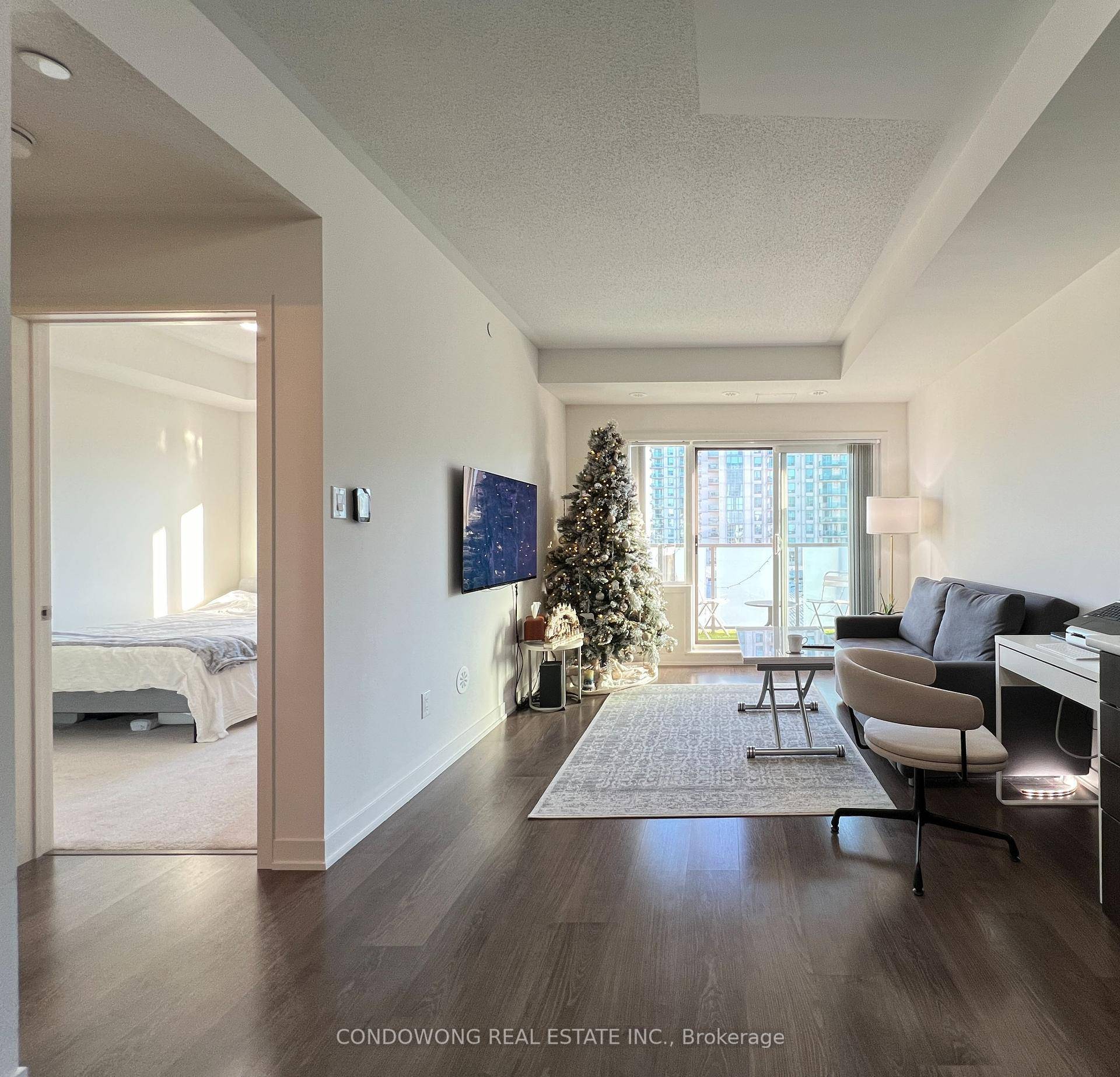 Discover Modern Living at Its Finest in a Spacious 1 Bedroom Suite by Daniel Homes, Situated at Markham and Sheppard Intersection in Ontario, Canada.