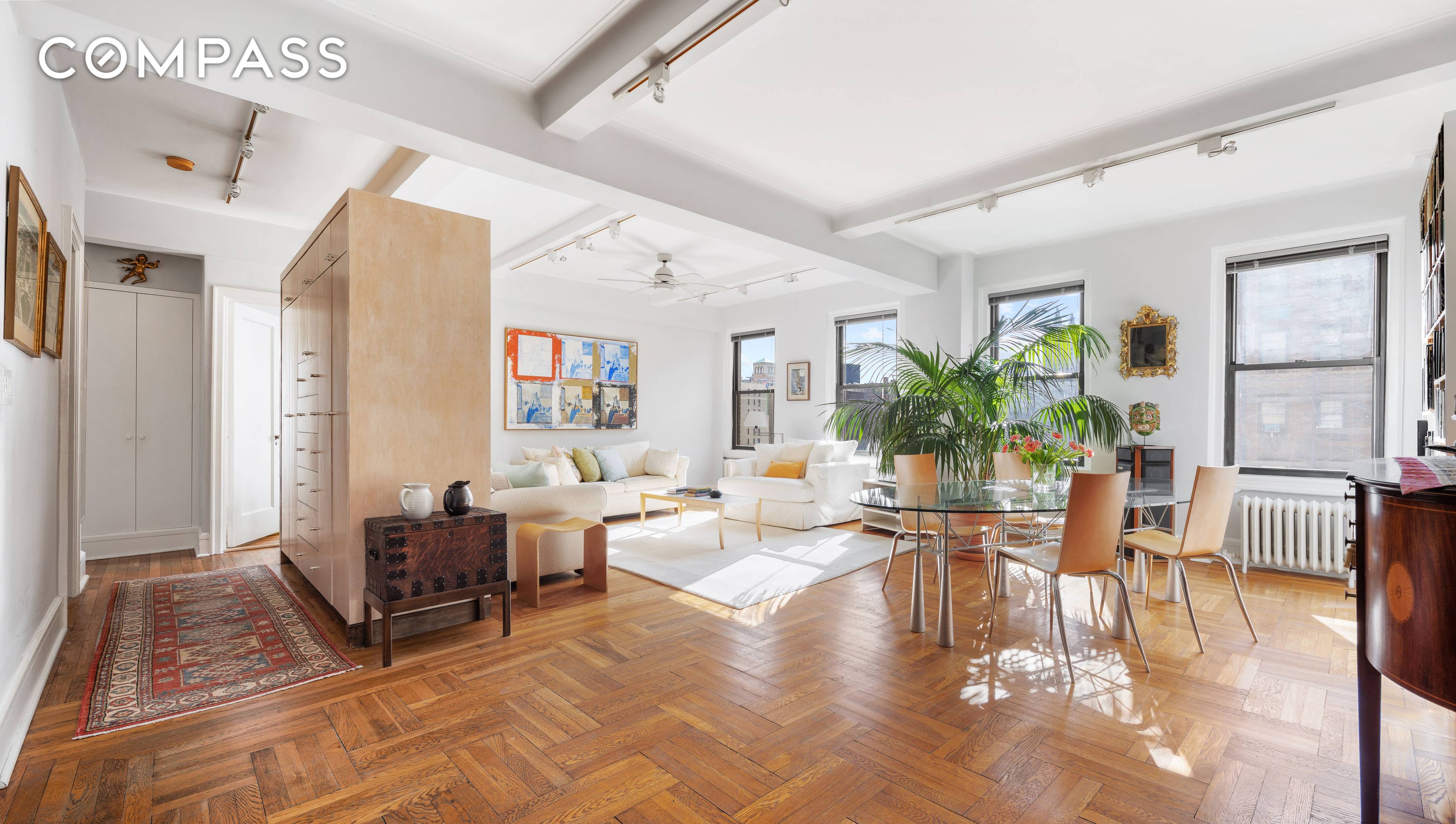 PARK BLOCK, DOUBLE CORNER, EMERY ROTH DESIGNED DANDY 3 BRIGHT EXPOSURES 2 BIG BEDROOMS 1 LOVABLY RE IMAGINED HOME RARE DOWNTOWN UPTOWN SUN FILLED SURPRISE w OPEN PLAN LIVING DINING ...
