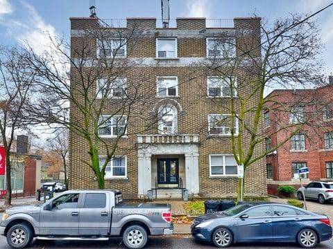 Fully Renovated Two Bedroom And Den Apartment In Forest Hill.