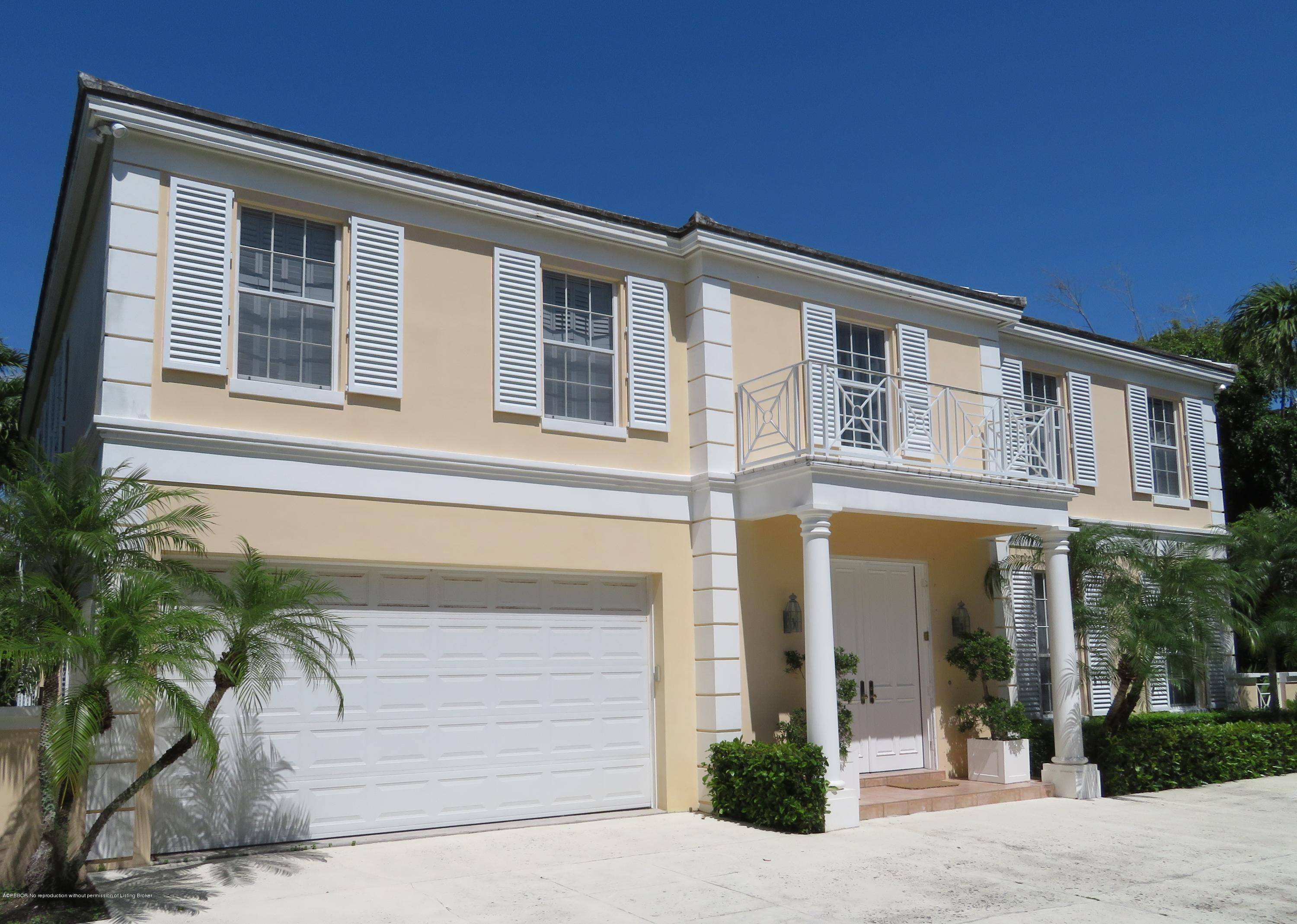 Fantastic Estate Section rental opportunity !