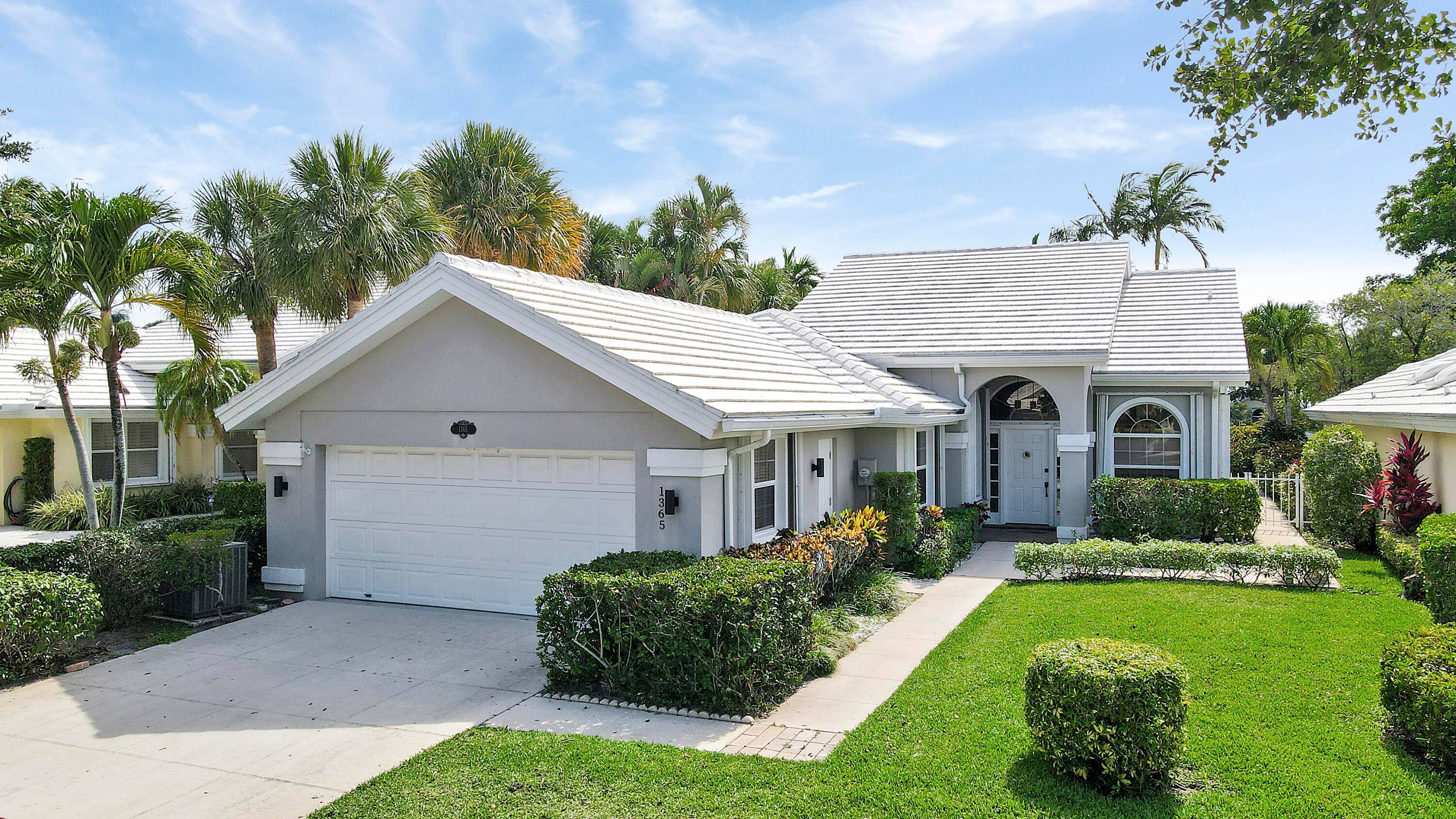 Welcome to your dream home in the luxurious Bear Island community !