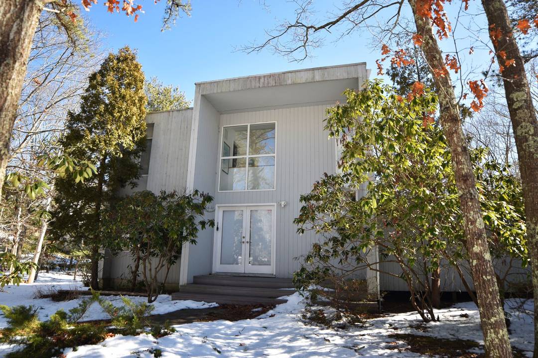 Wainscott Four Bedroom